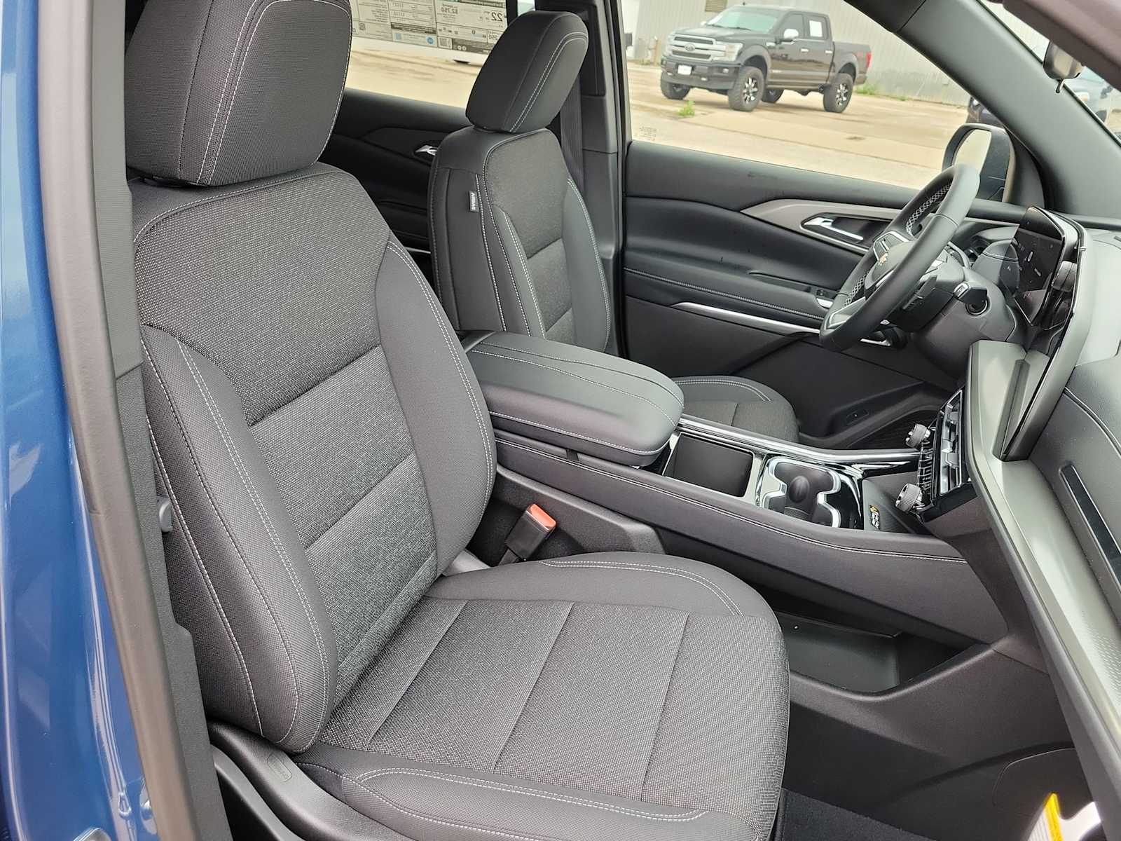 Thumbnail: 2026 Chevrolet Traverse - 18