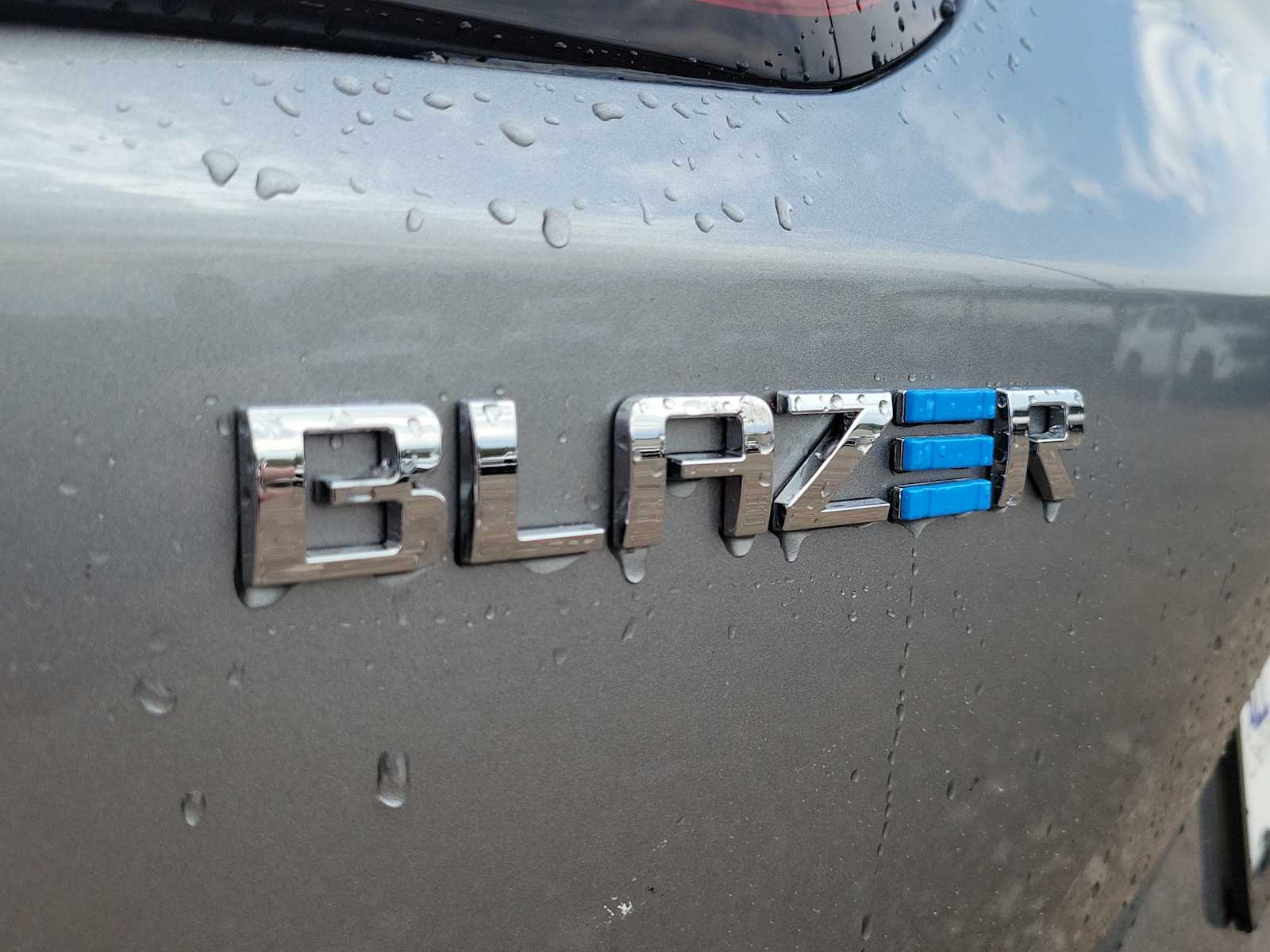 Thumbnail: 2025 Chevrolet Blazer EV - 15