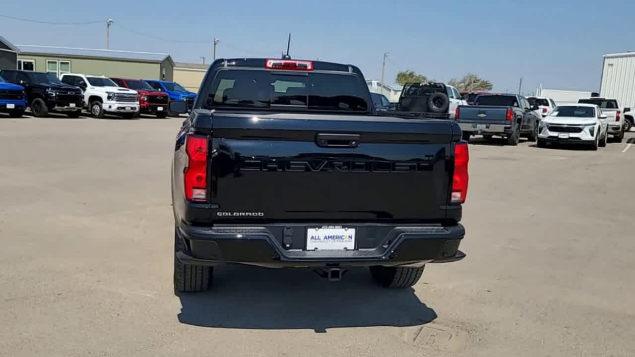 Thumbnail: 2026 Chevrolet Colorado - 3