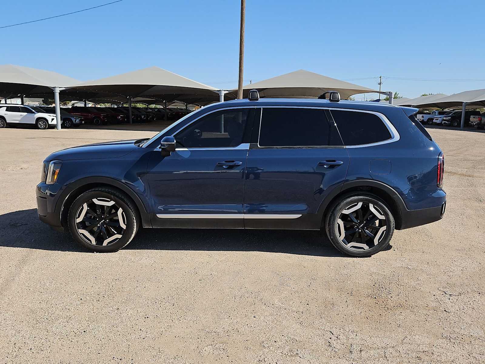 Thumbnail: 2023 Kia Telluride - 5