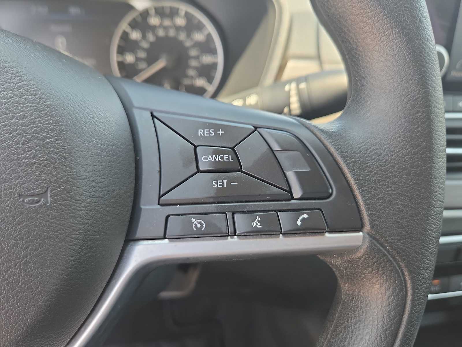 Thumbnail: 2025 Nissan Altima - 23