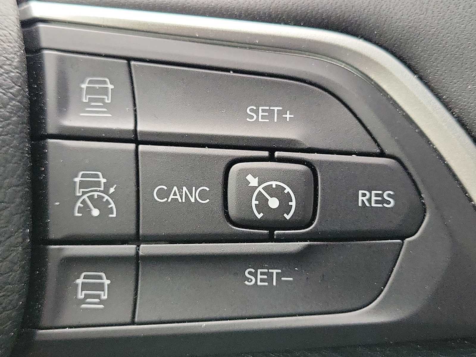 Thumbnail: 2022 Jeep Grand Cherokee - 27