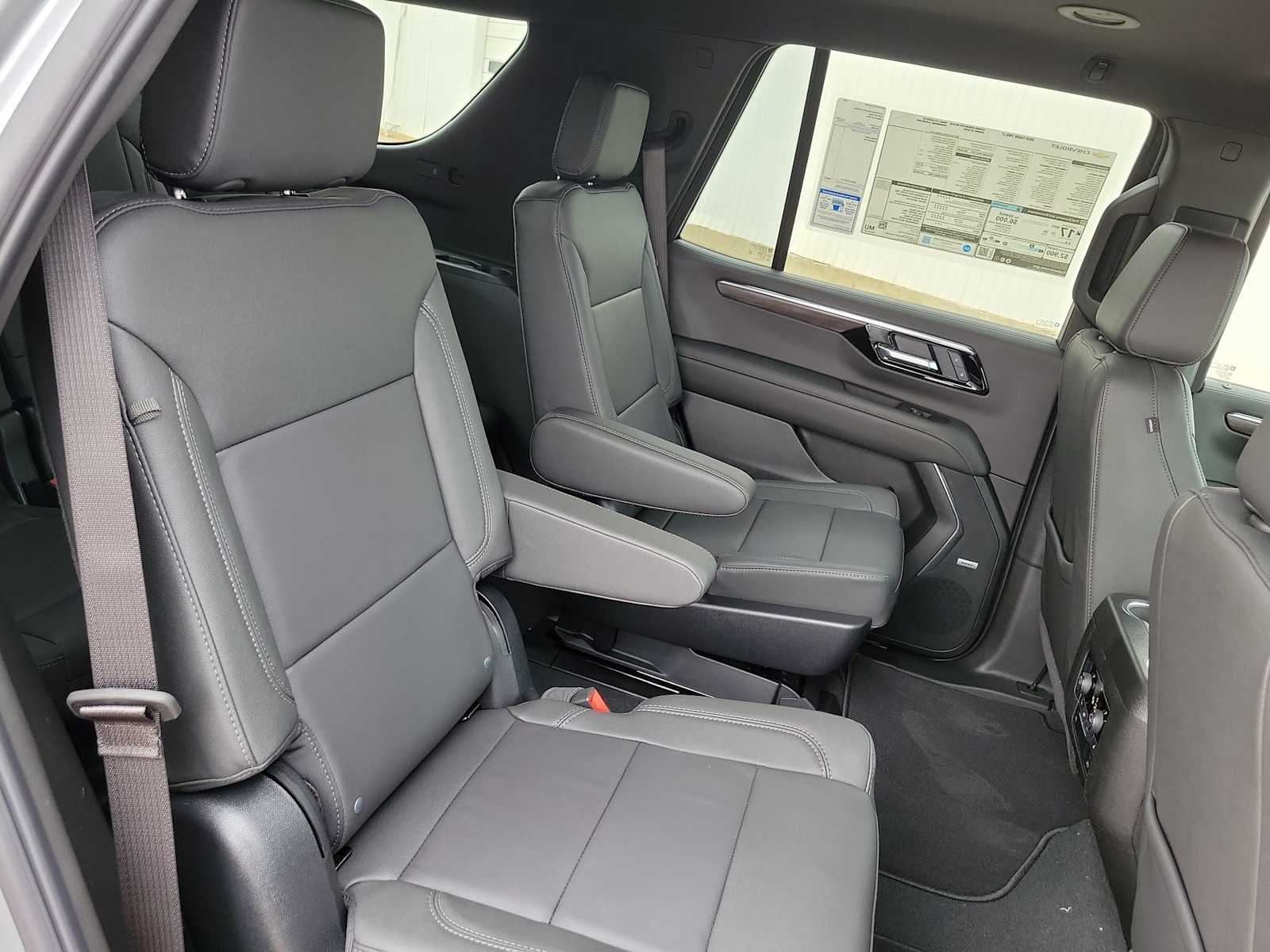 Thumbnail: 2026 Chevrolet Tahoe - 17