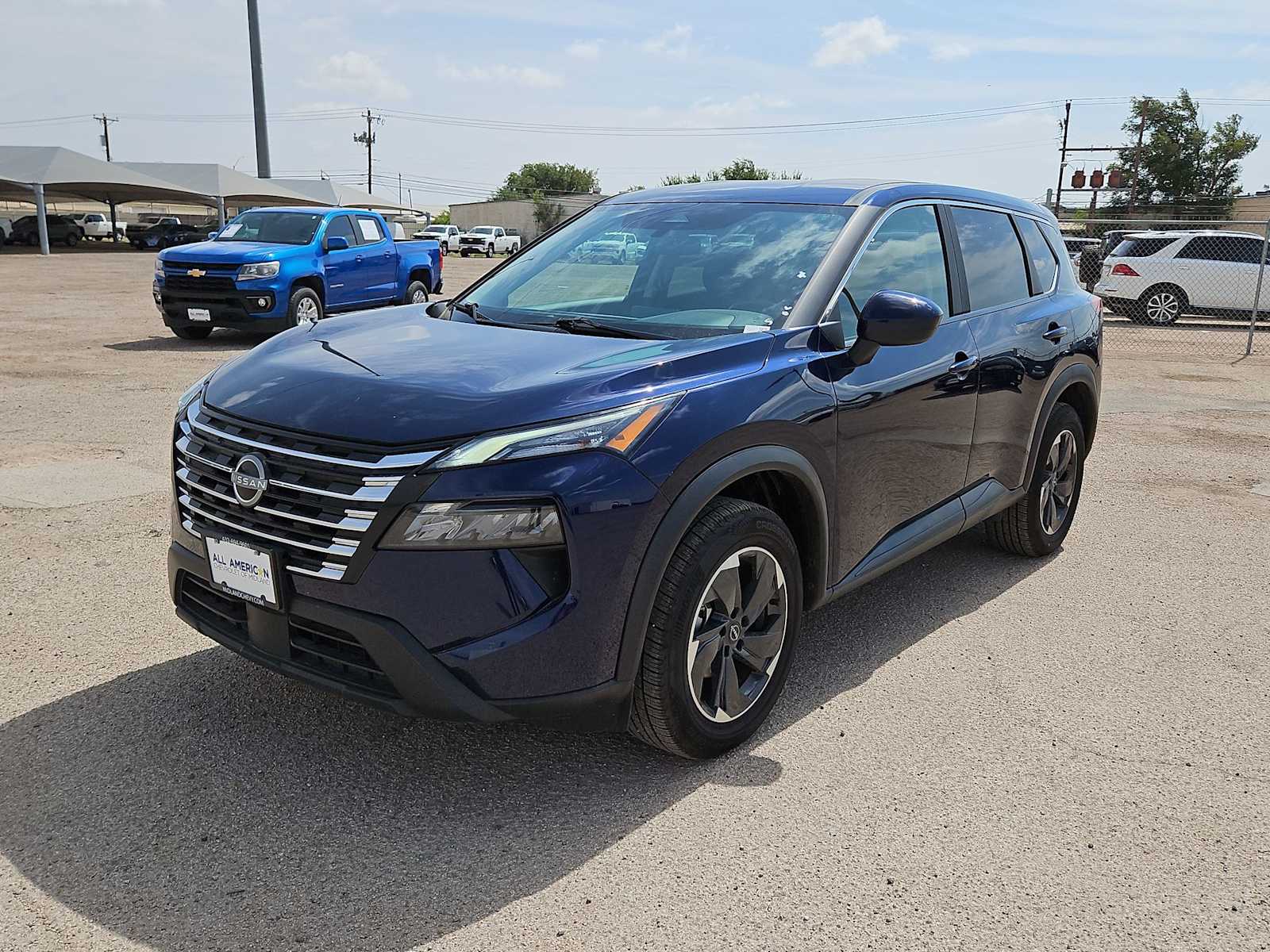 Thumbnail: 2025 Nissan Rogue - 4