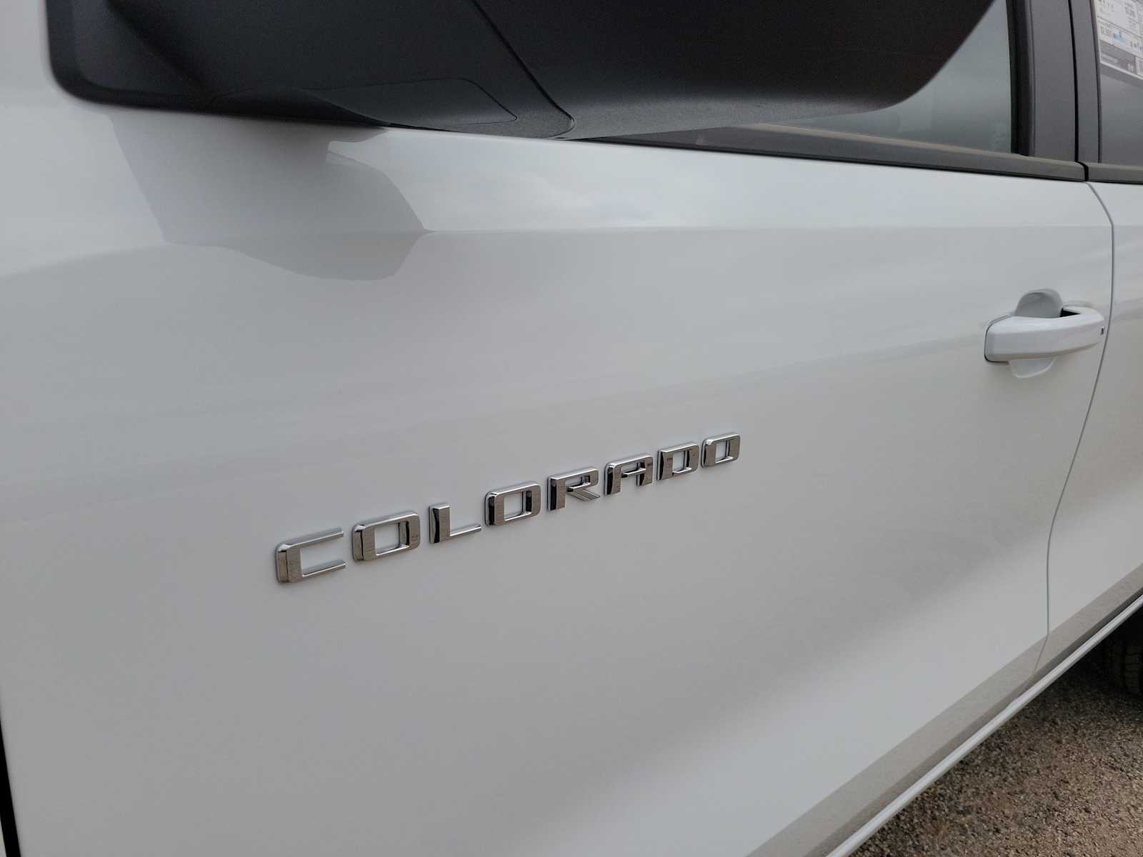 Thumbnail: 2024 Chevrolet Colorado - 15