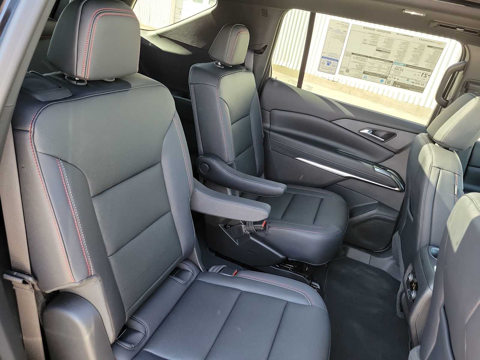 Thumbnail: 2026 Chevrolet Traverse - 17