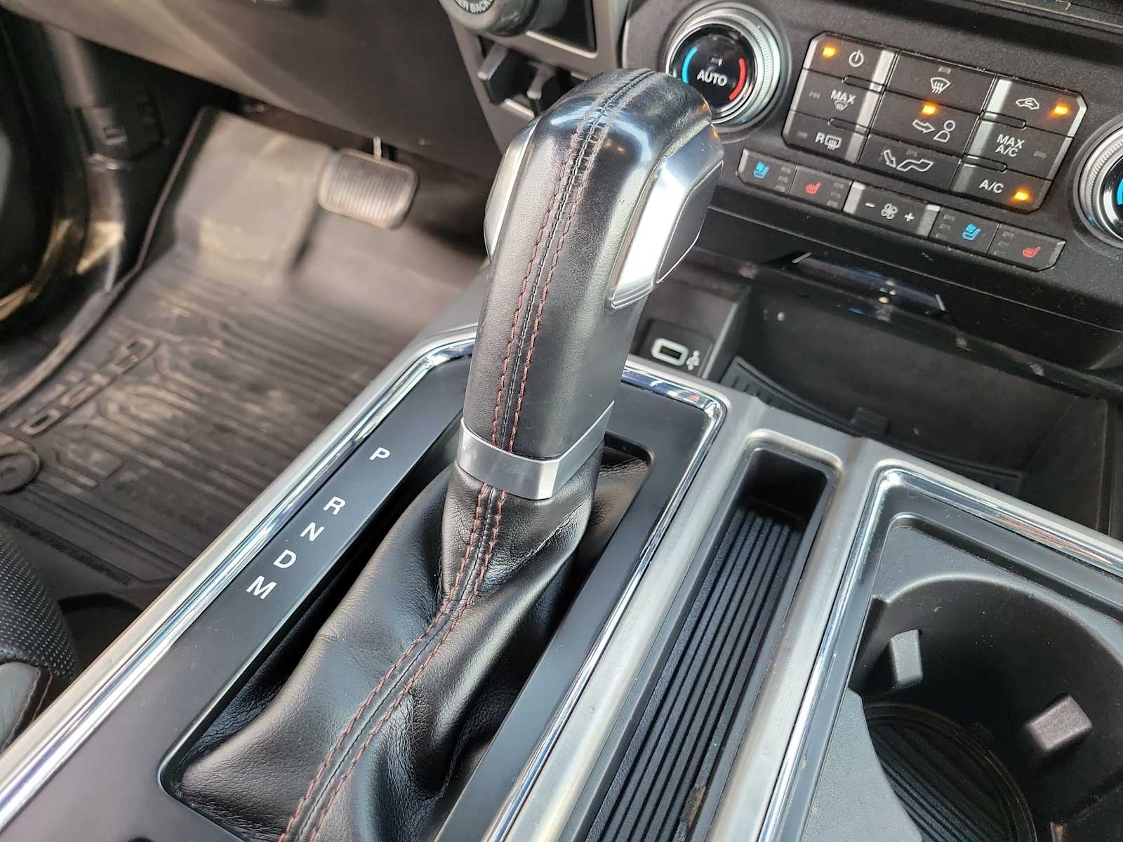 Thumbnail: 2018 Ford F-150 - 21