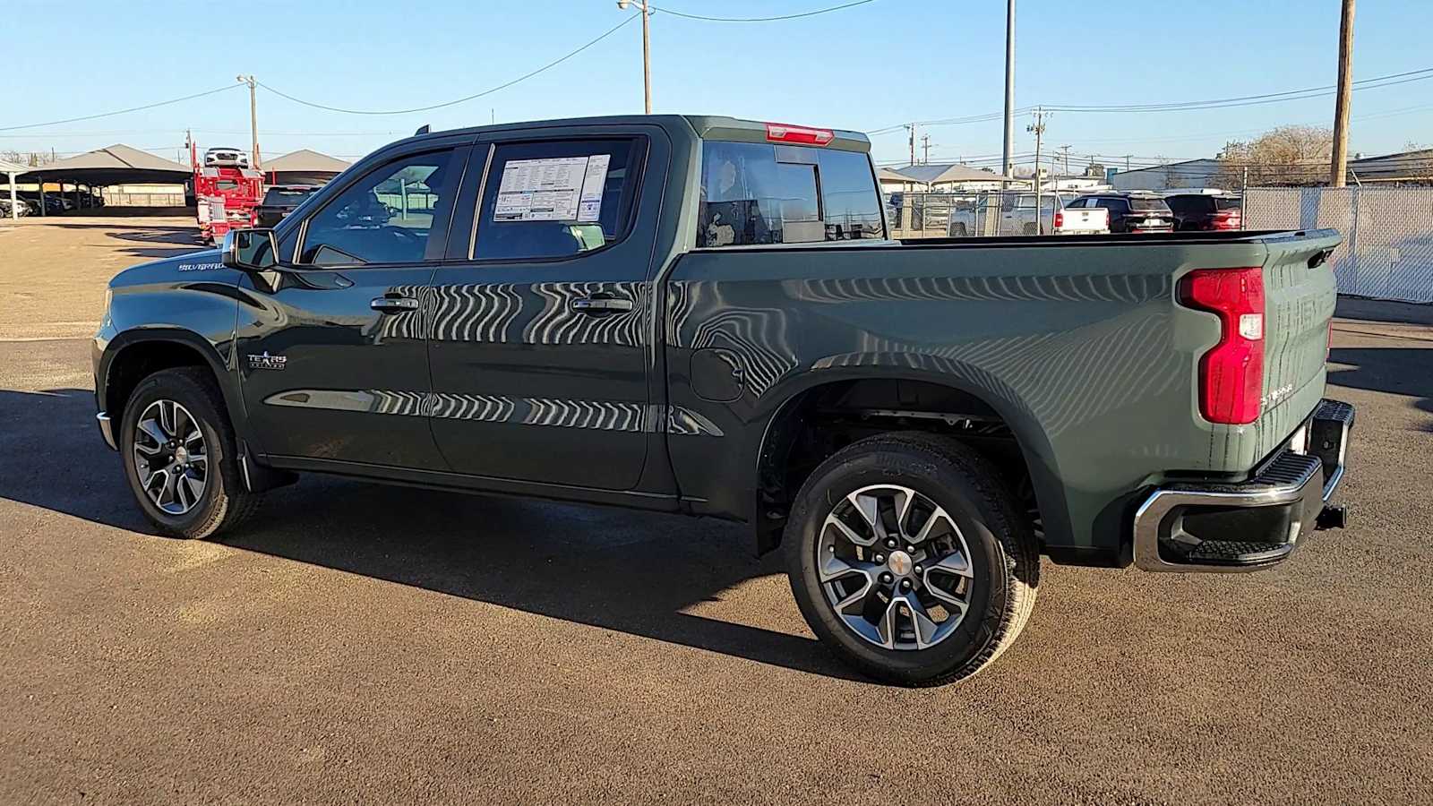 Thumbnail: 2026 Chevrolet Silverado 1500 - 6