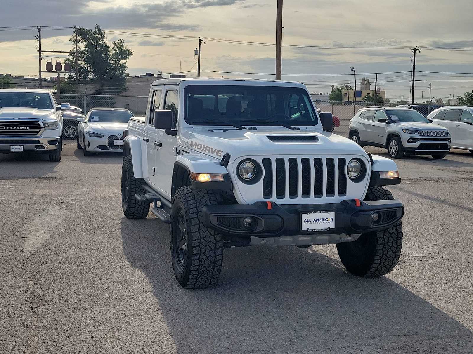 Thumbnail: 2023 Jeep Gladiator - 2