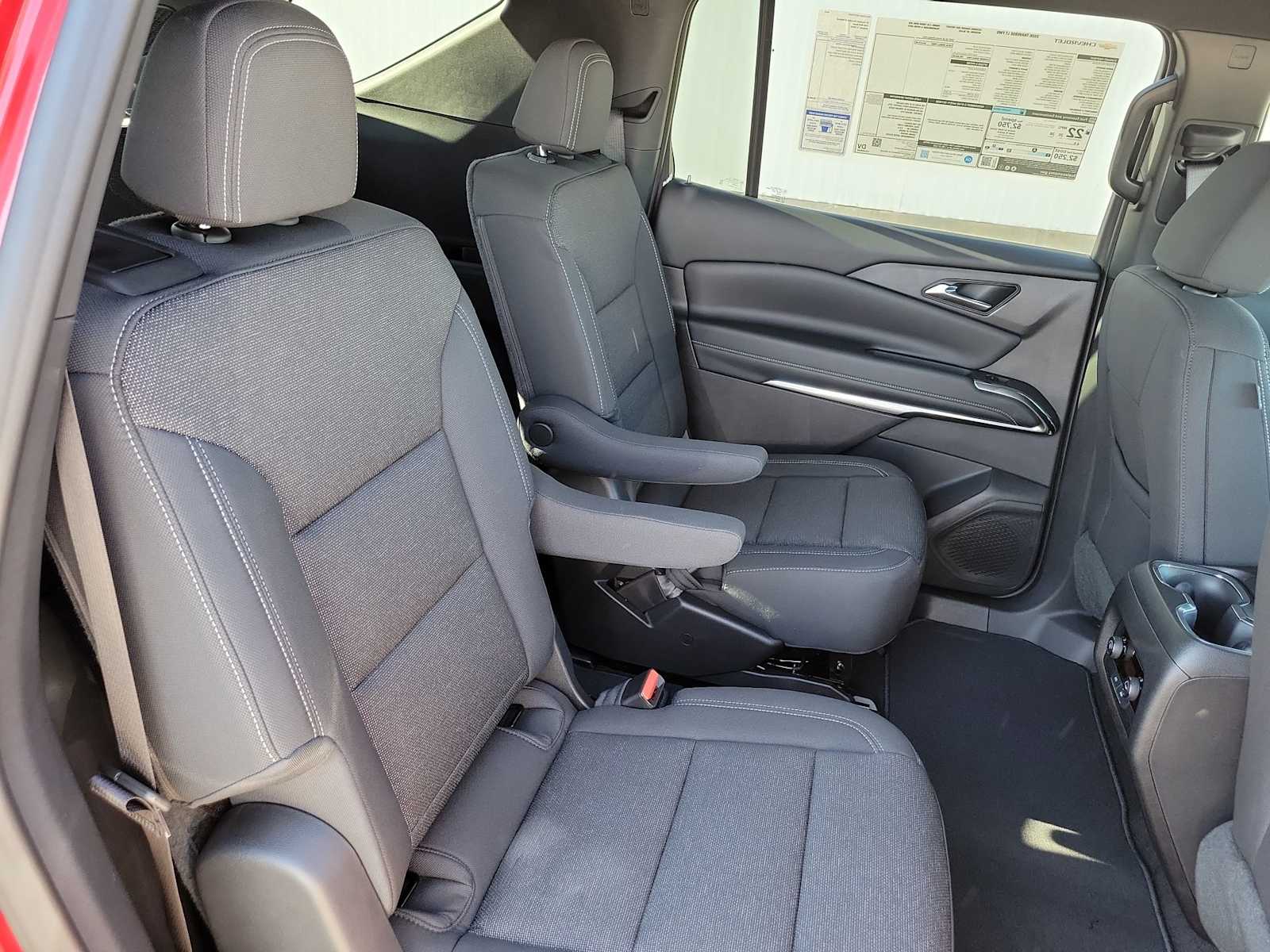 Thumbnail: 2026 Chevrolet Traverse - 21