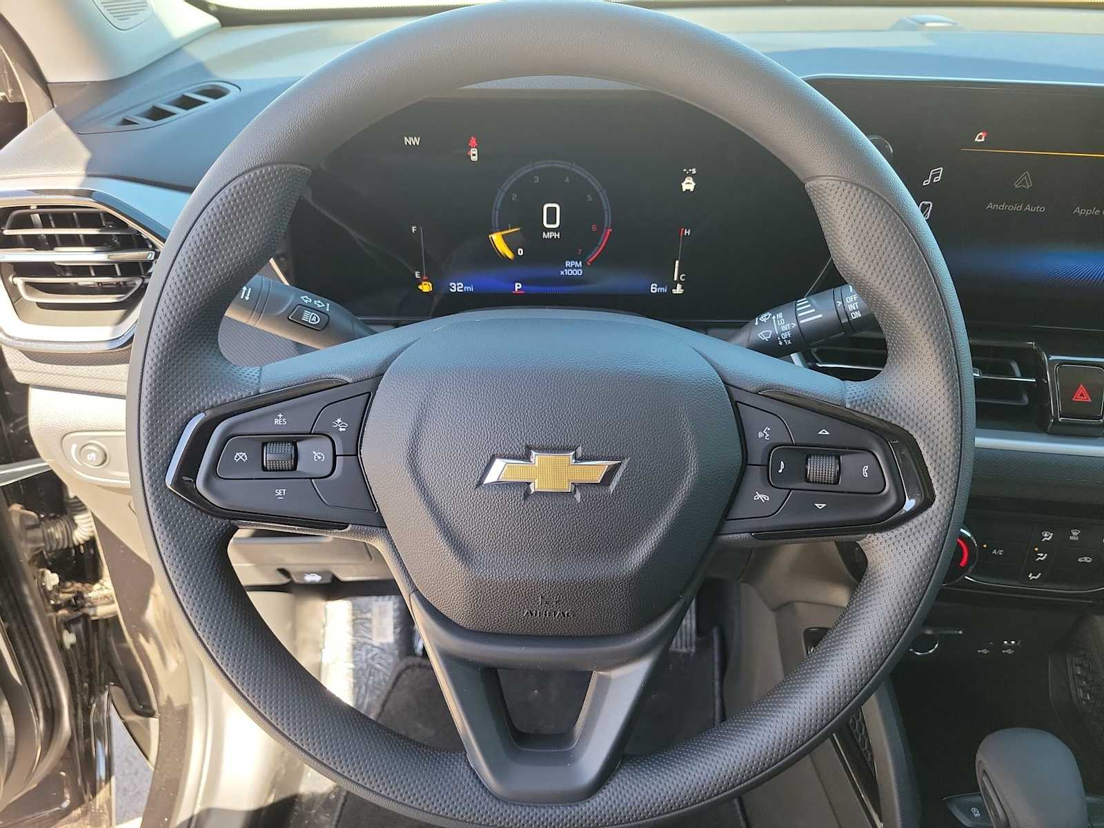 Thumbnail: 2026 Chevrolet TrailBlazer - 19