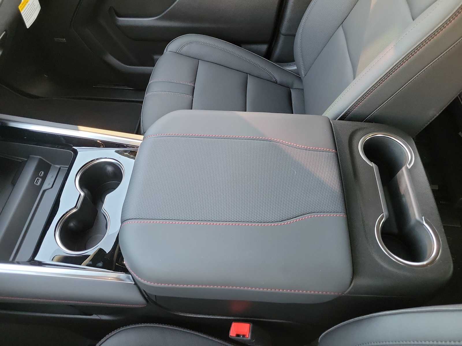 Thumbnail: 2026 Chevrolet Tahoe - 20