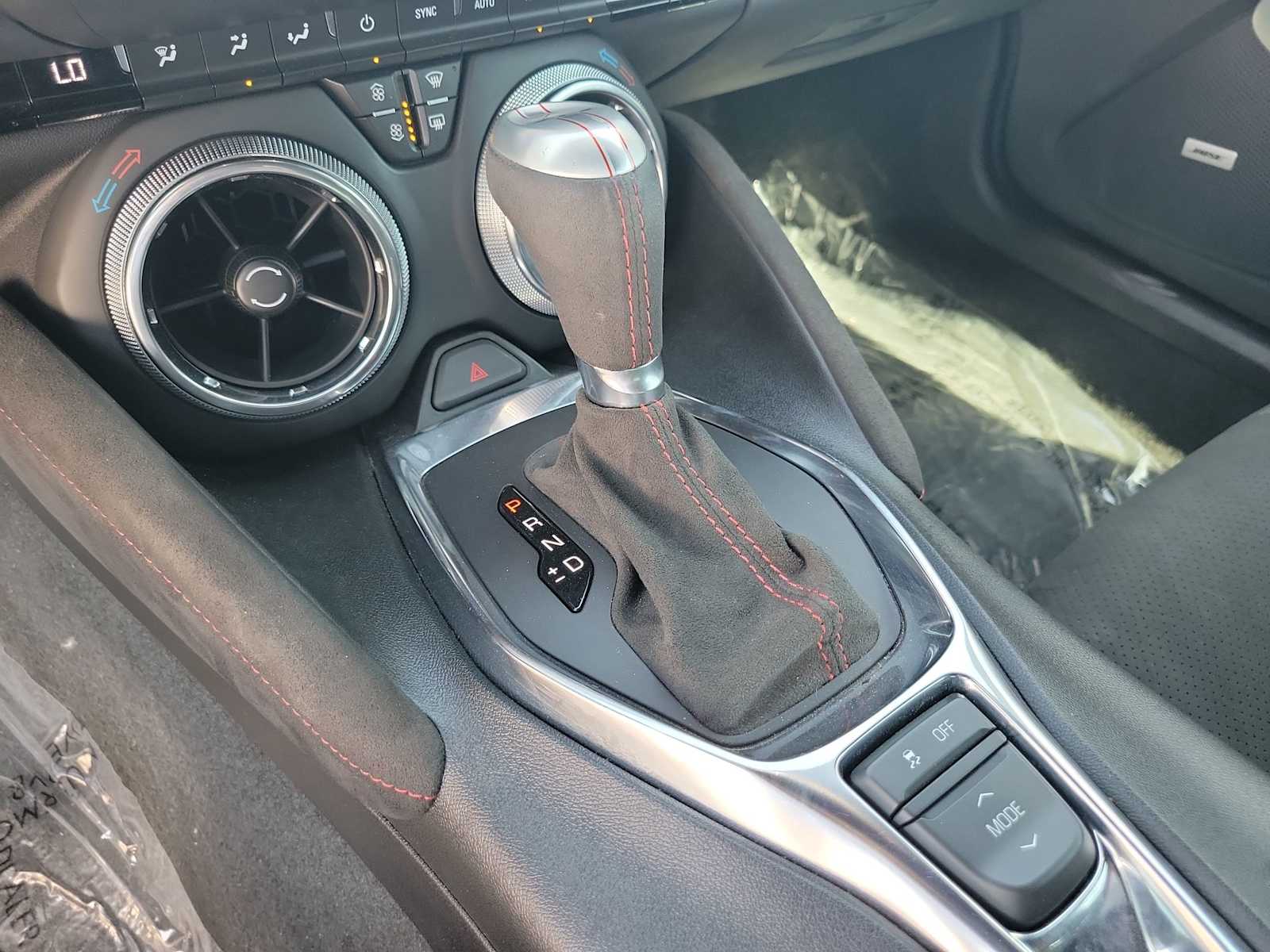 Thumbnail: 2022 Chevrolet Camaro - 25