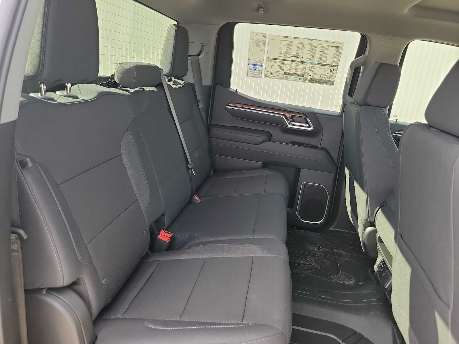 Thumbnail: 2026 Chevrolet Silverado 1500 - 17