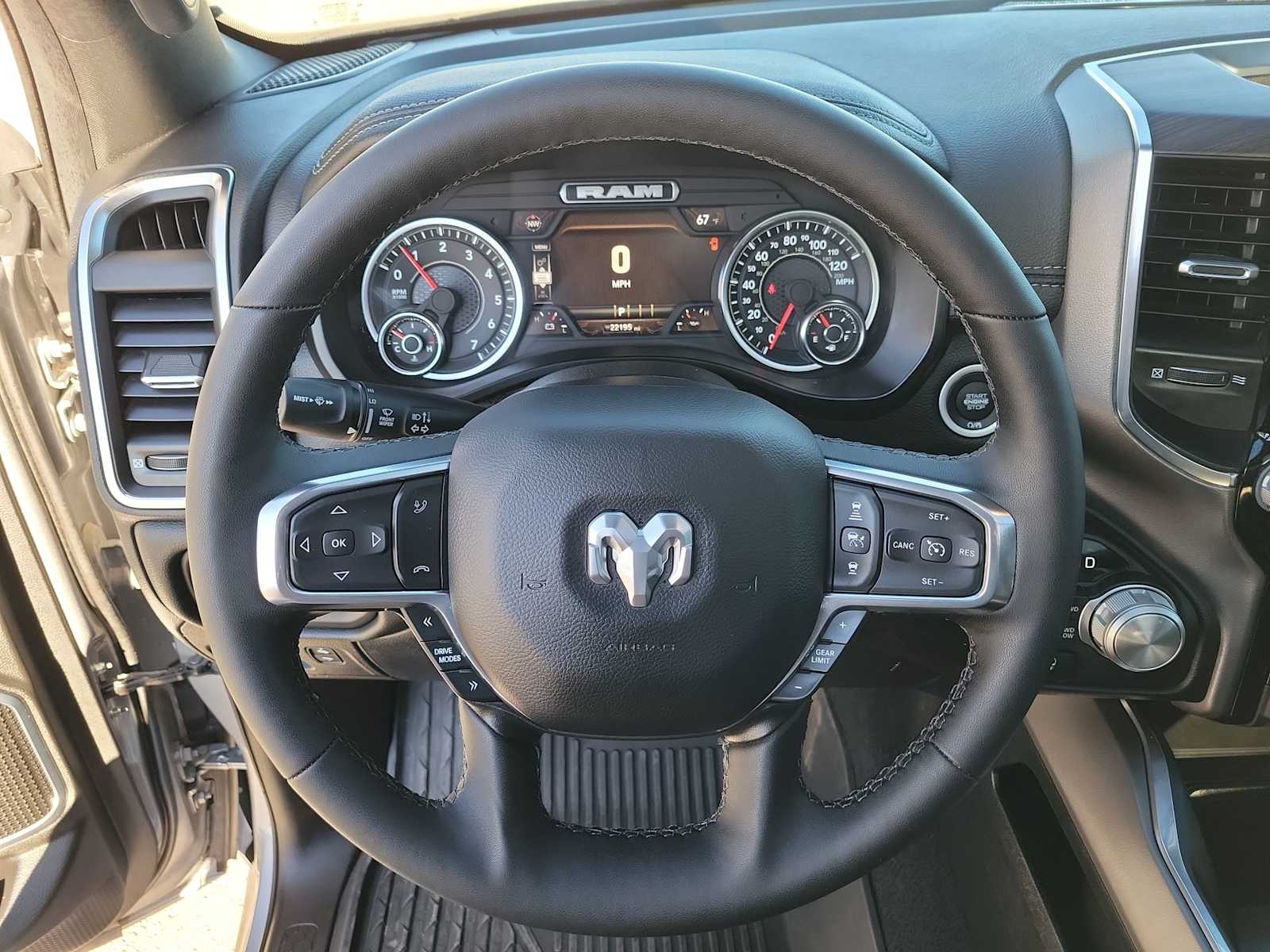 Thumbnail: 2025 RAM 1500 - 23