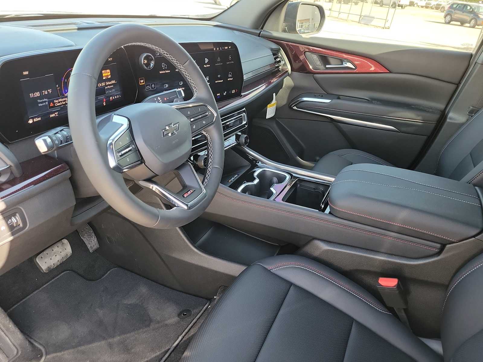 Thumbnail: 2026 Chevrolet Traverse - 10