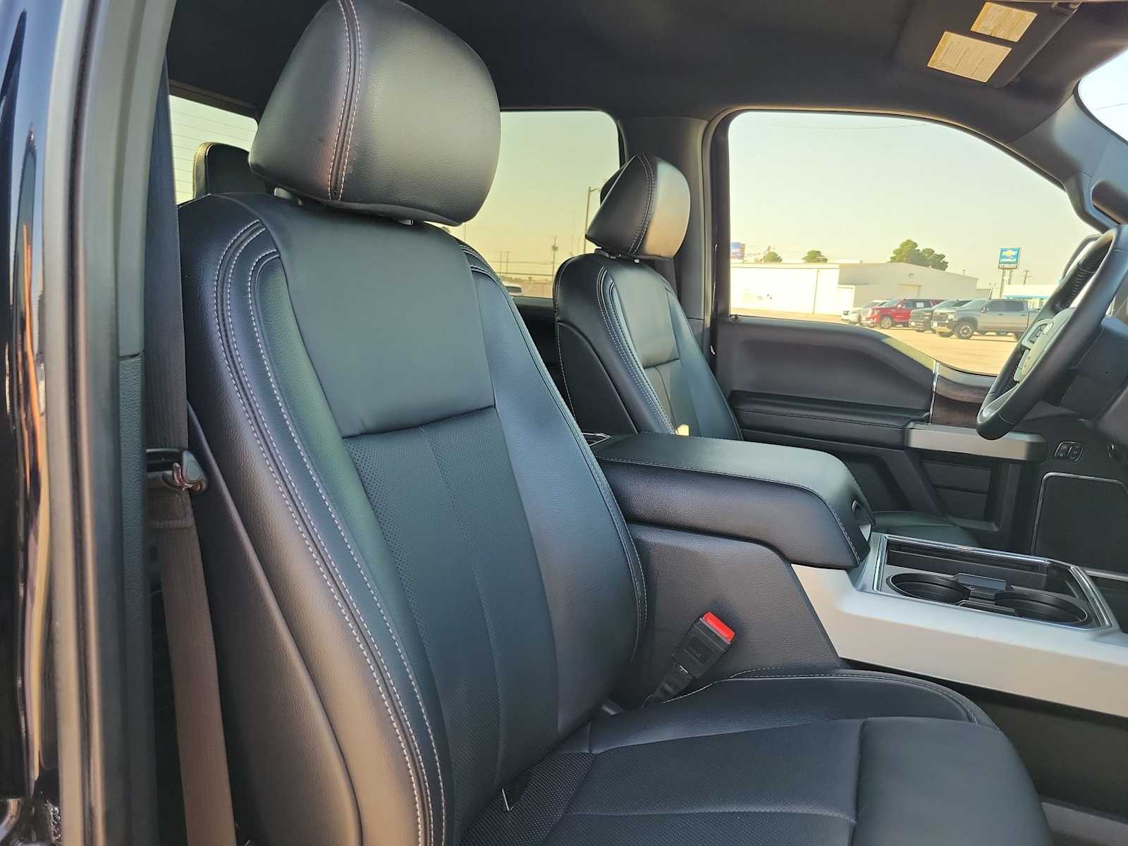 Thumbnail: 2022 Ford F-450 - 22