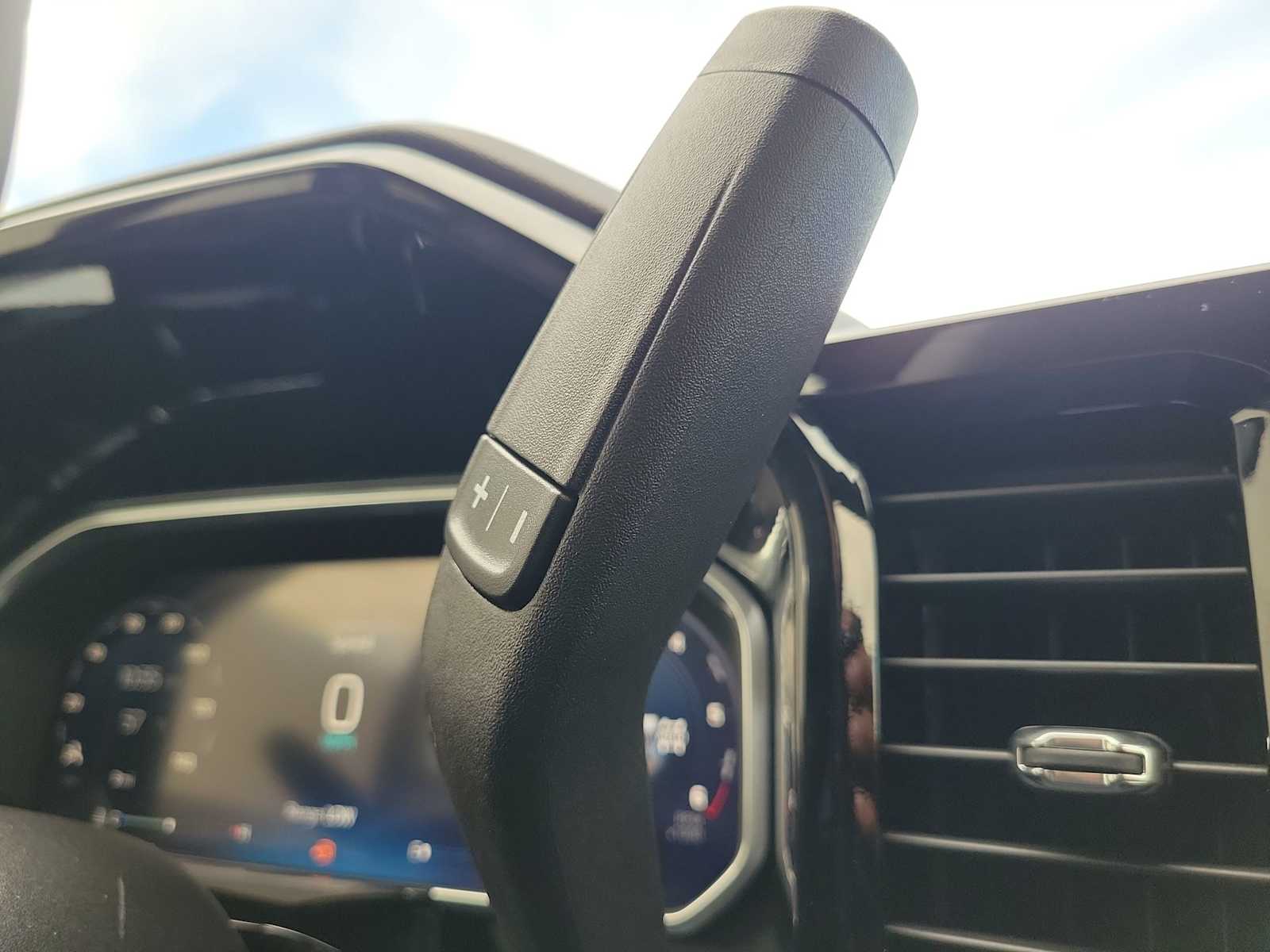 Thumbnail: 2026 Chevrolet Silverado 1500 - 21