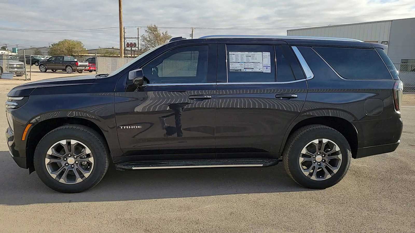 Thumbnail: 2026 Chevrolet Tahoe - 5