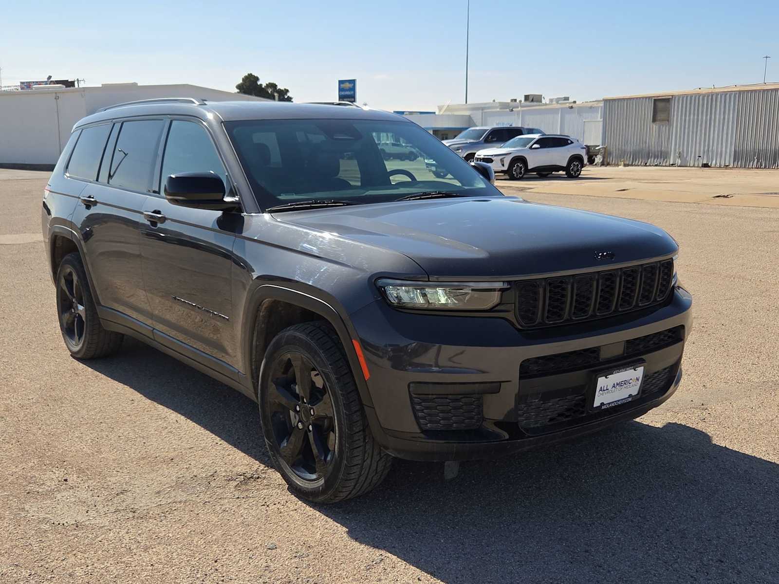 Thumbnail: 2021 Jeep Grand Cherokee L - 2