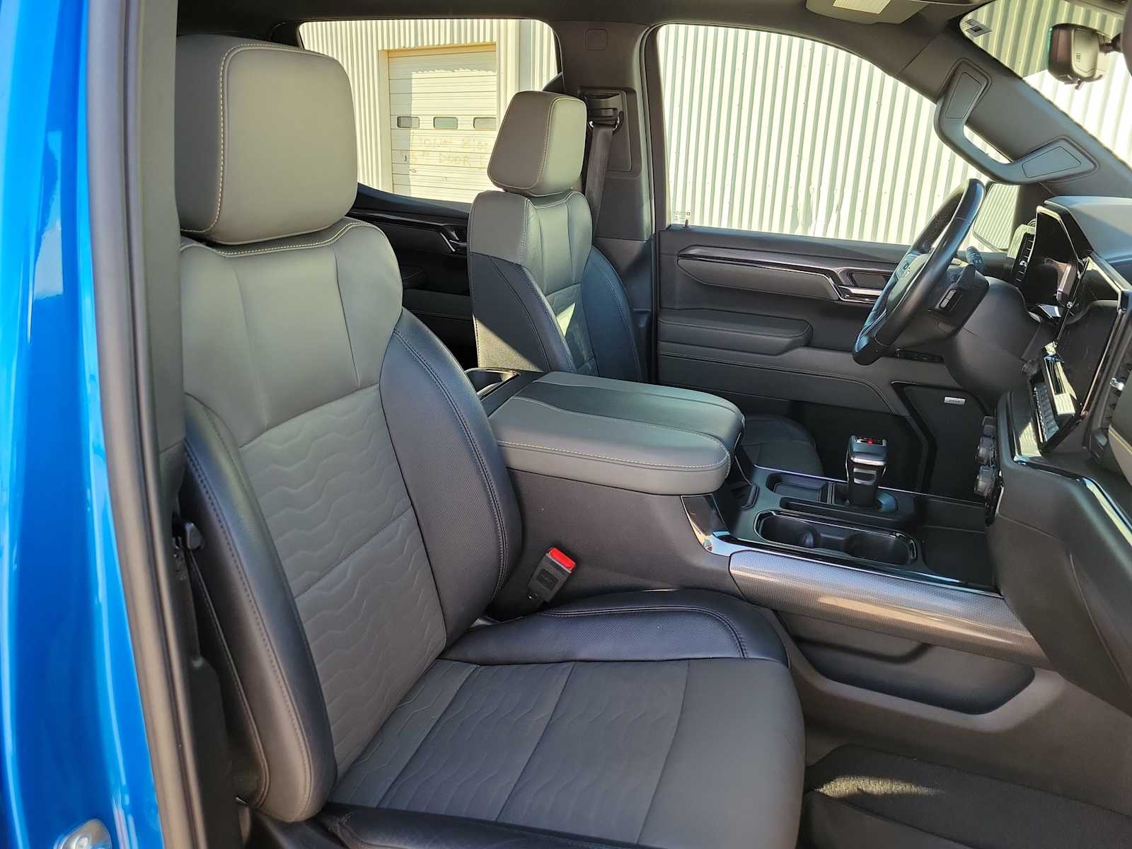 Thumbnail: 2023 Chevrolet Silverado 1500 - 18