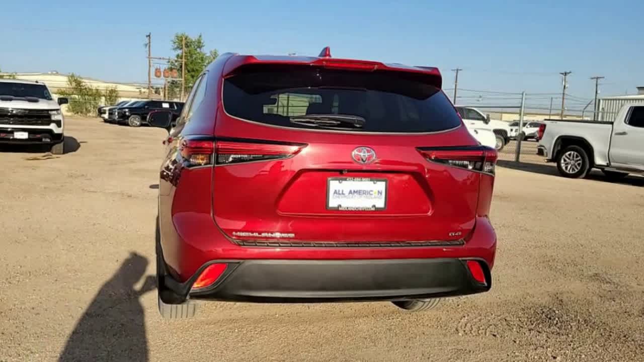 2022 Toyota Highlander XLE 7