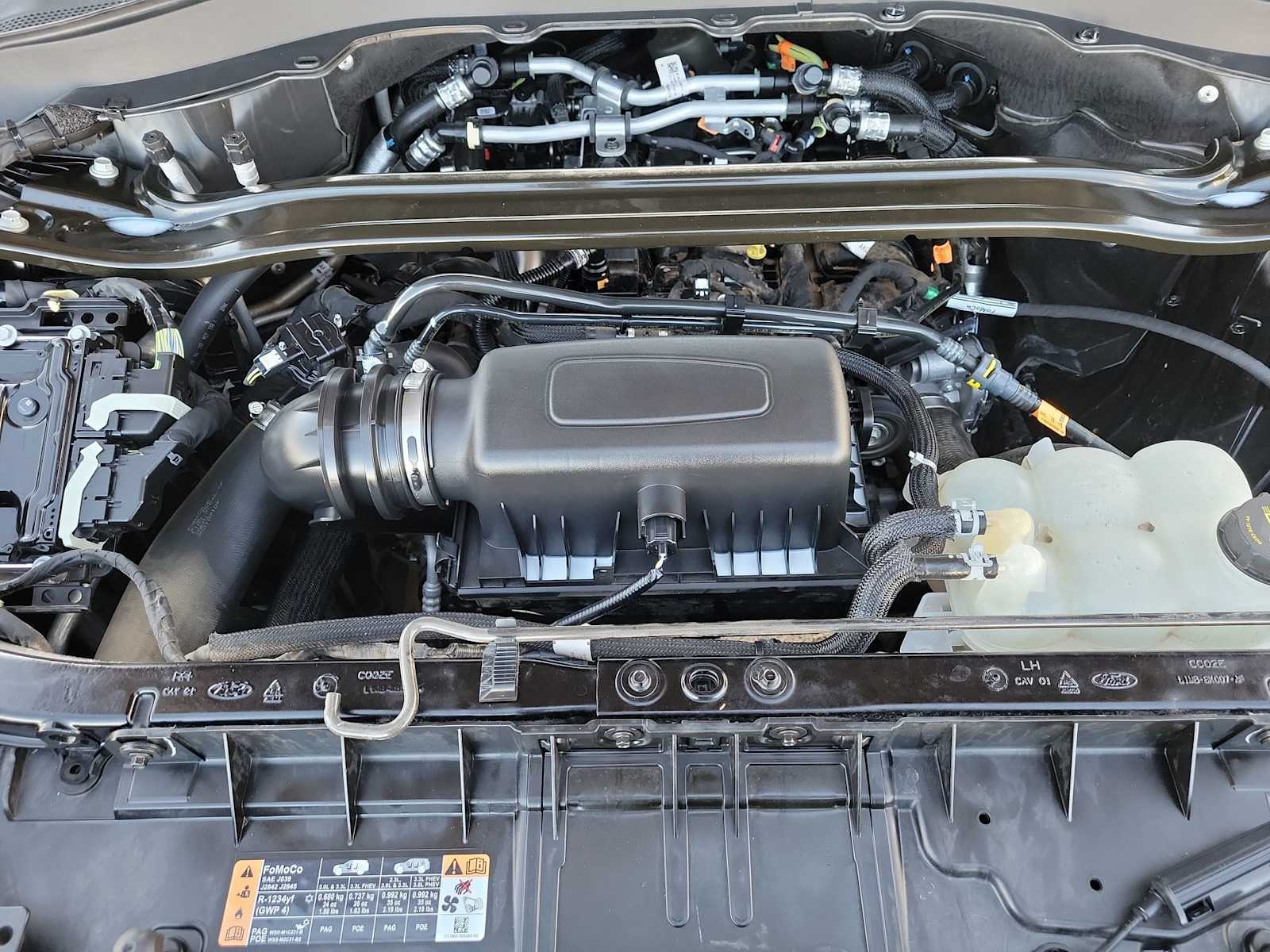 Thumbnail: 2022 Ford Explorer - 17