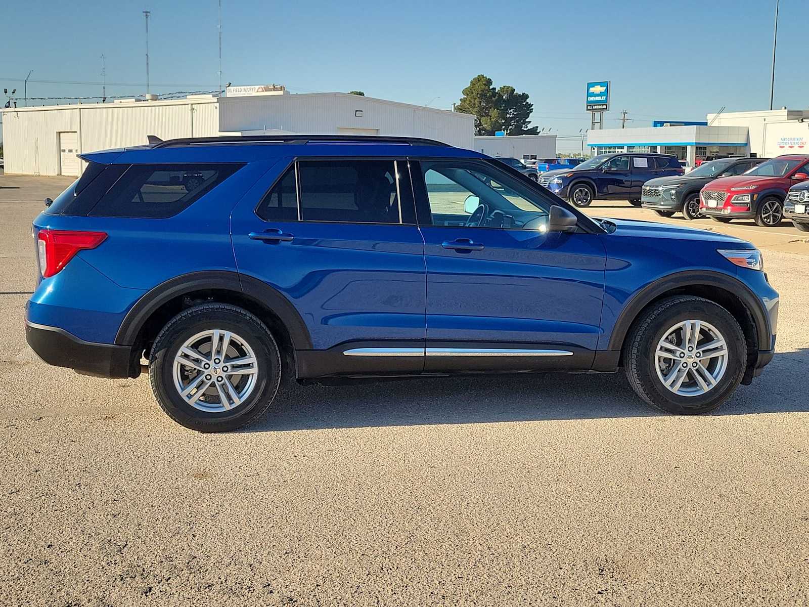 Thumbnail: 2023 Ford Explorer - 9