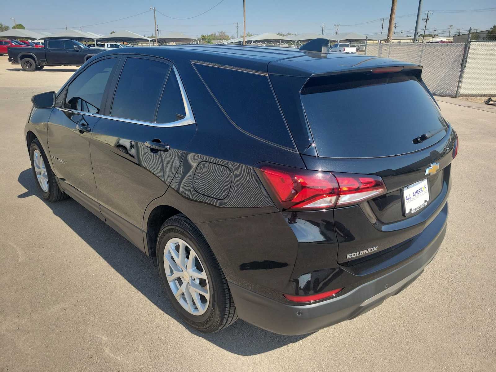 Thumbnail: 2022 Chevrolet Equinox - 12