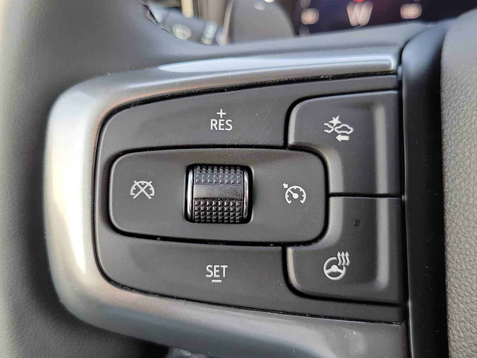 Thumbnail: 2026 Chevrolet Silverado 1500 - 23