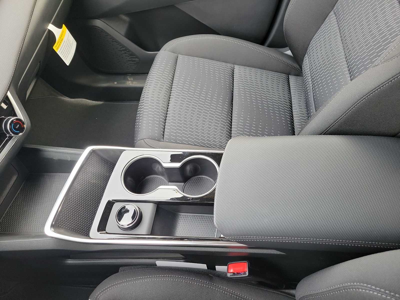 Thumbnail: 2026 Chevrolet Equinox - 24