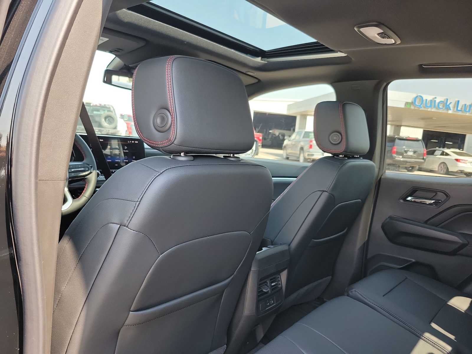 Thumbnail: 2026 Chevrolet Colorado - 20