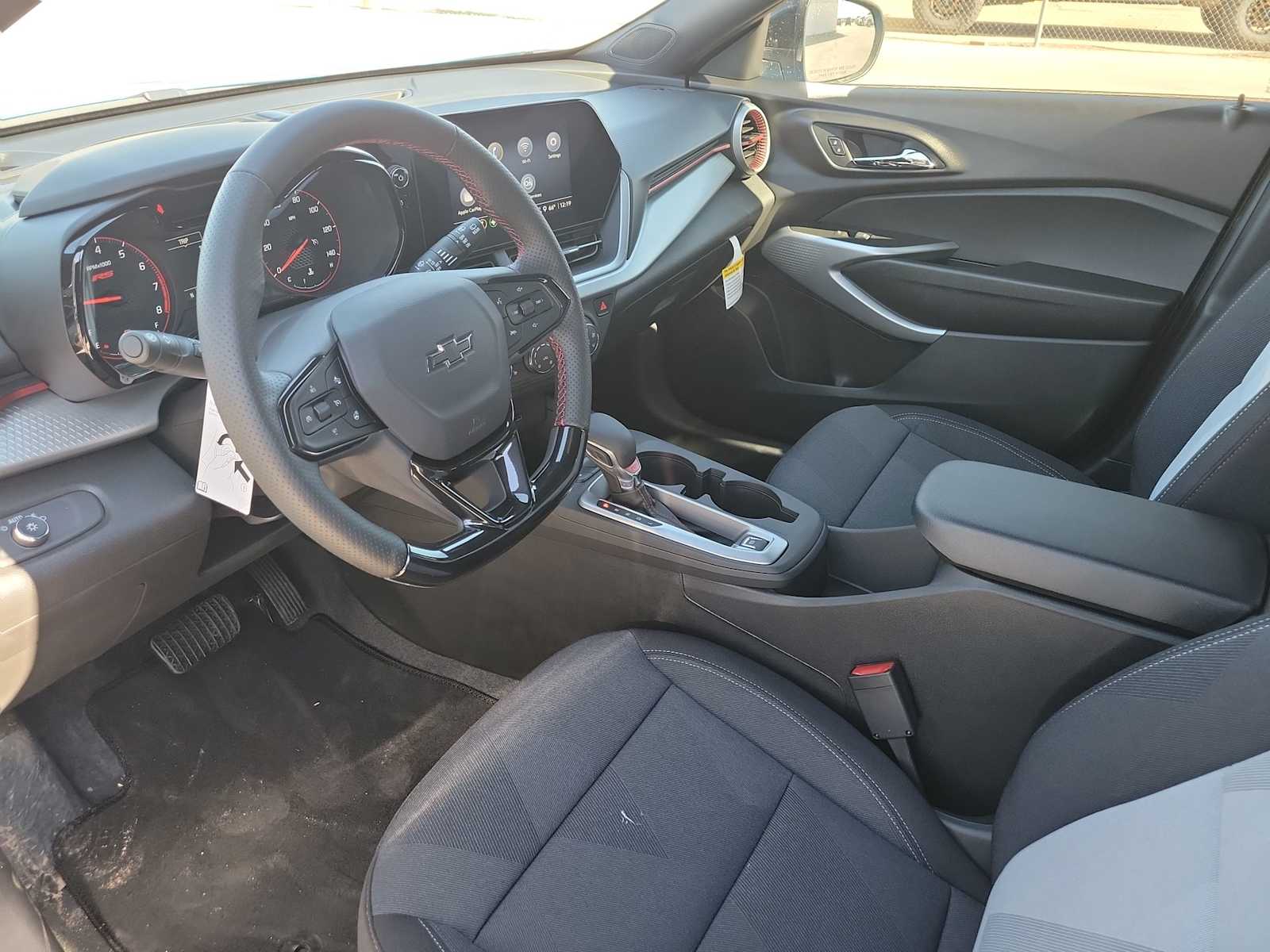 Thumbnail: 2026 Chevrolet Trax - 10