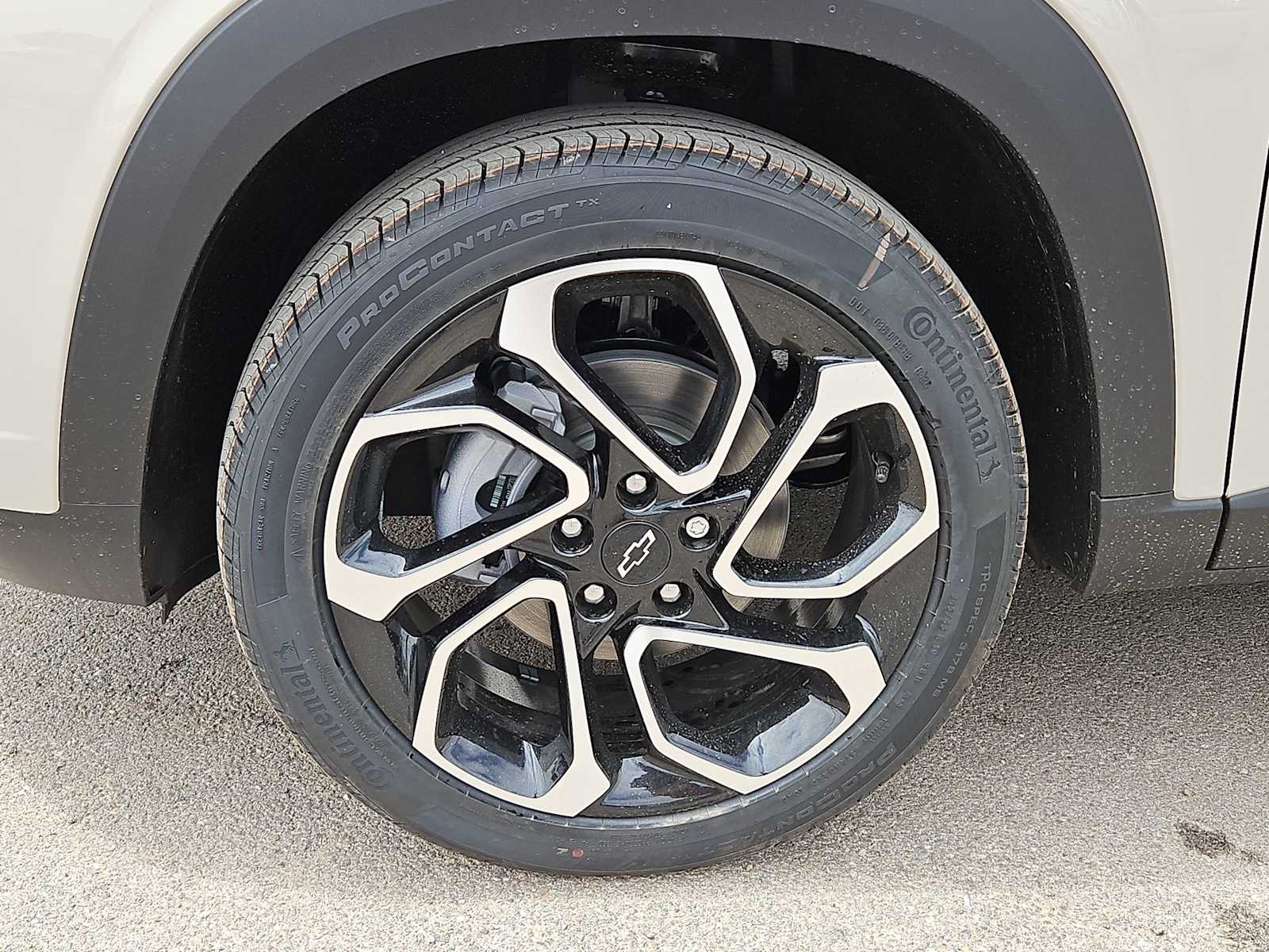 Thumbnail: 2026 Chevrolet Trax - 12