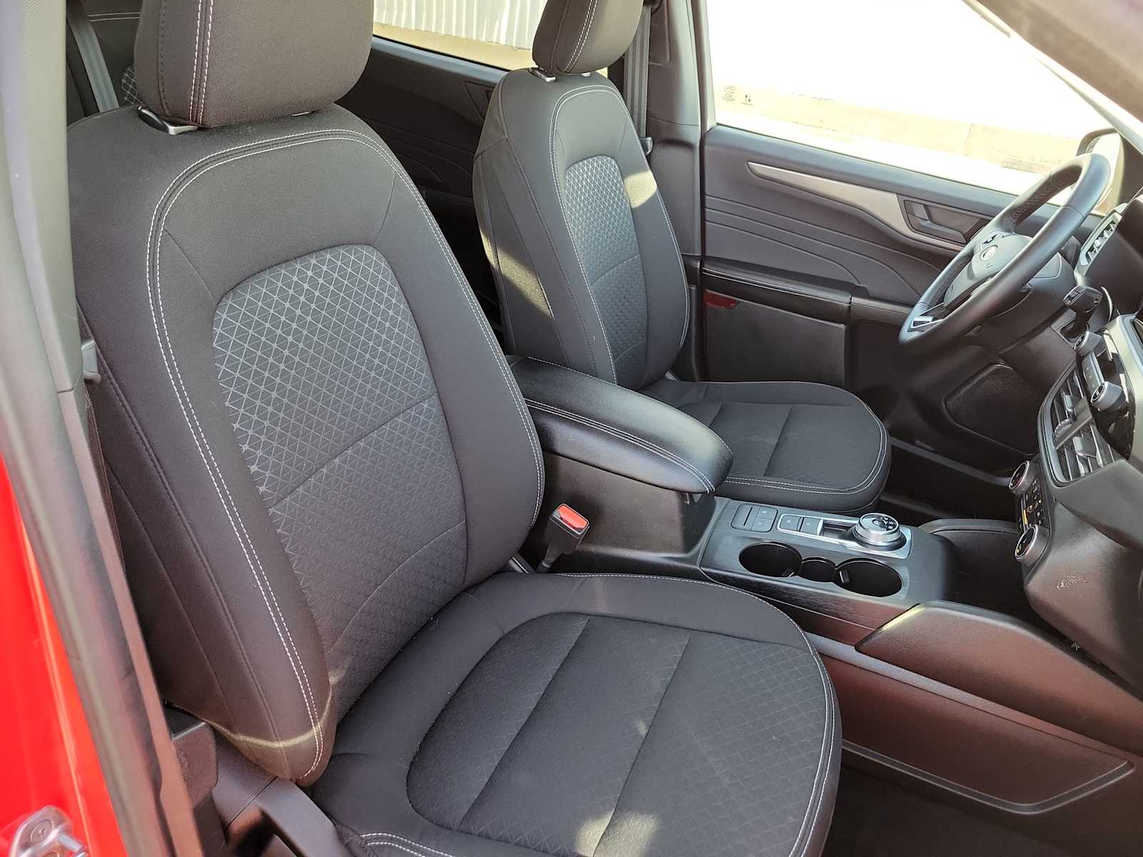 Thumbnail: 2024 Ford Escape - 22