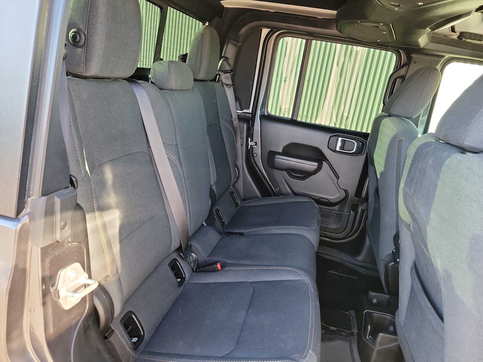 Thumbnail: 2024 Jeep Gladiator - 16