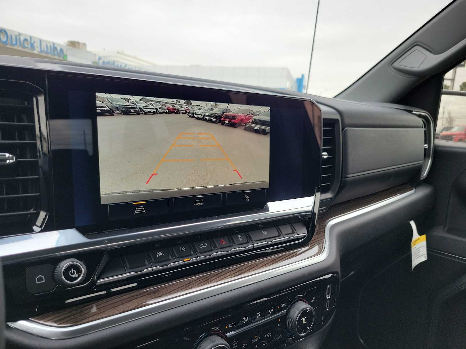 Thumbnail: 2025 Chevrolet Silverado 1500 - 28