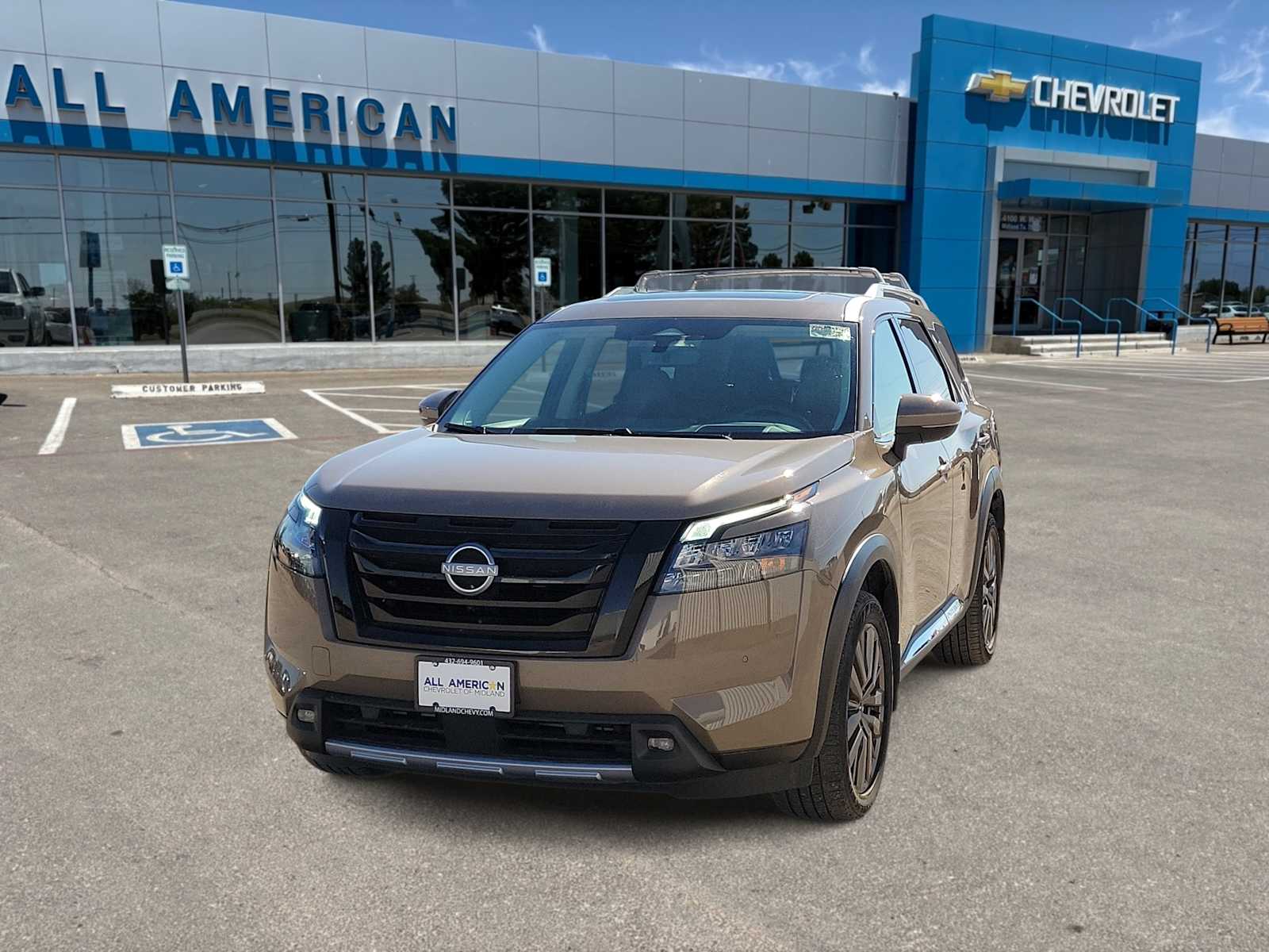 Thumbnail: 2025 Nissan Pathfinder - 1