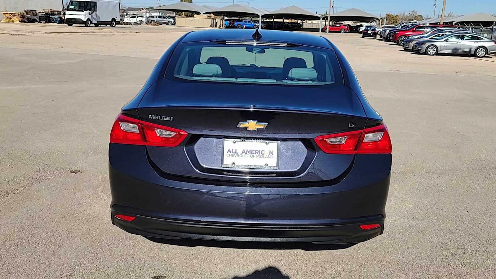 Thumbnail: 2023 Chevrolet Malibu - 7