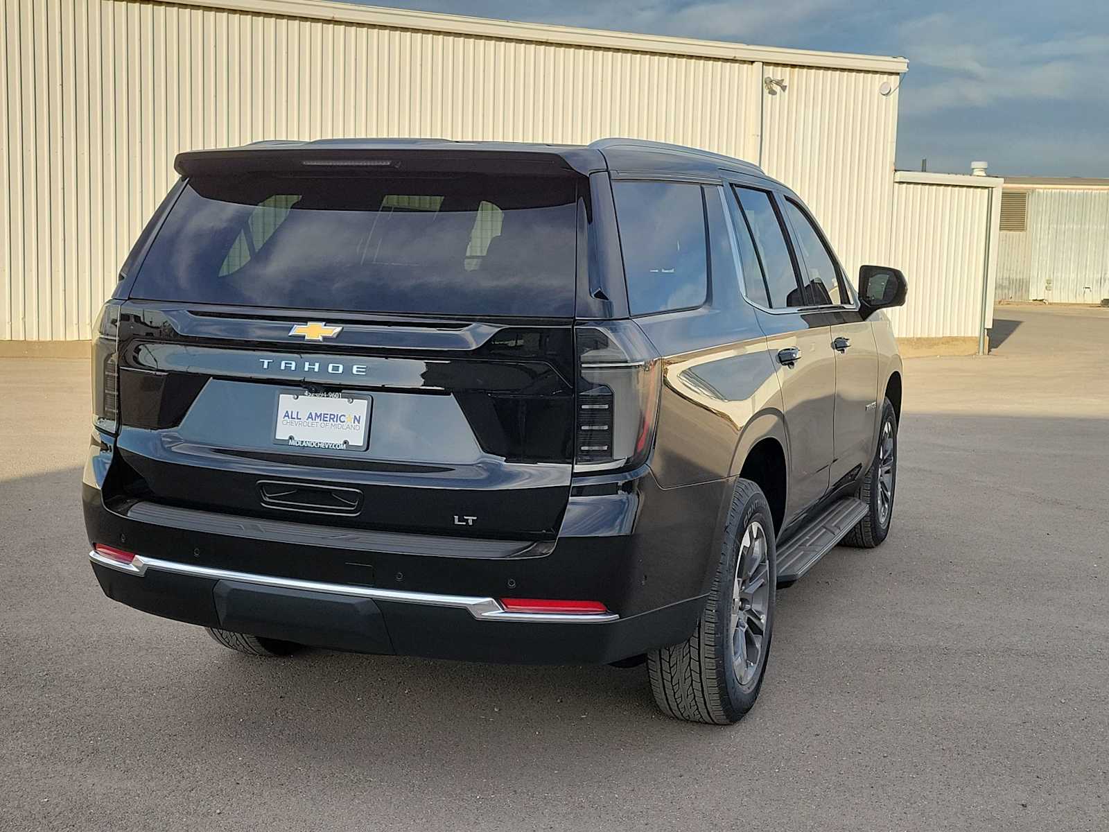 Thumbnail: 2026 Chevrolet Tahoe - 8