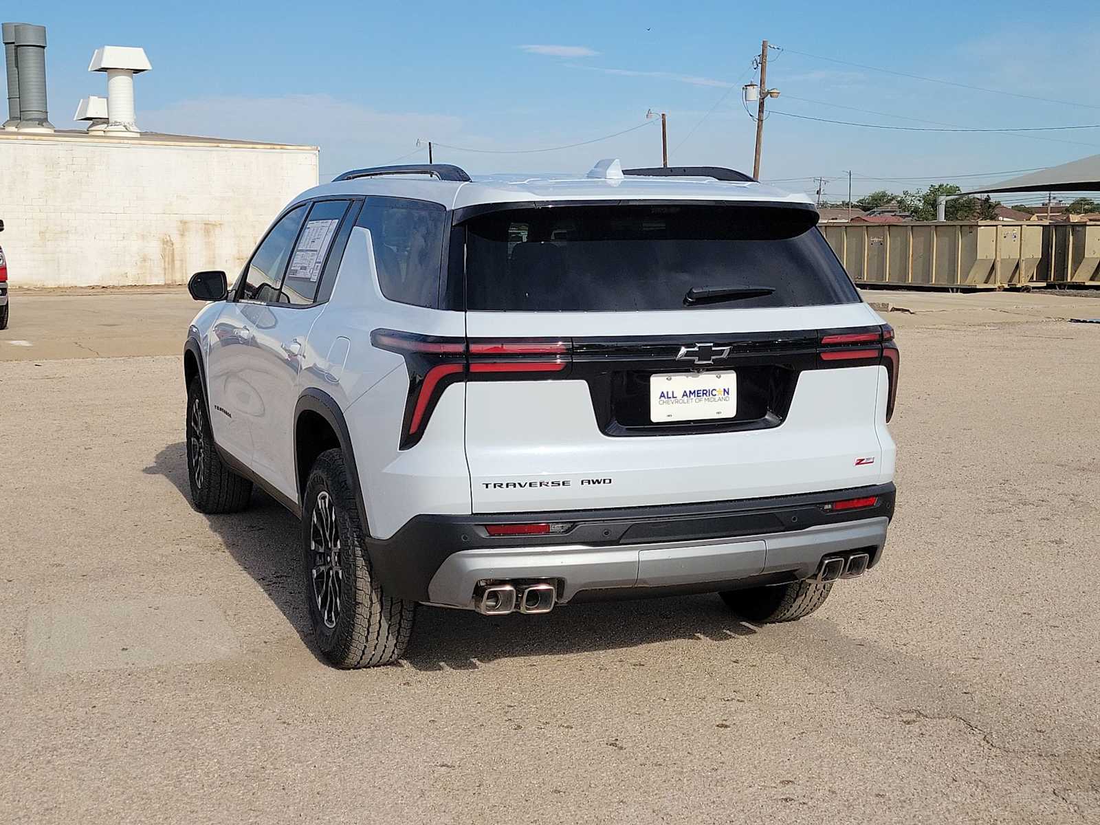 Thumbnail: 2026 Chevrolet Traverse - 6