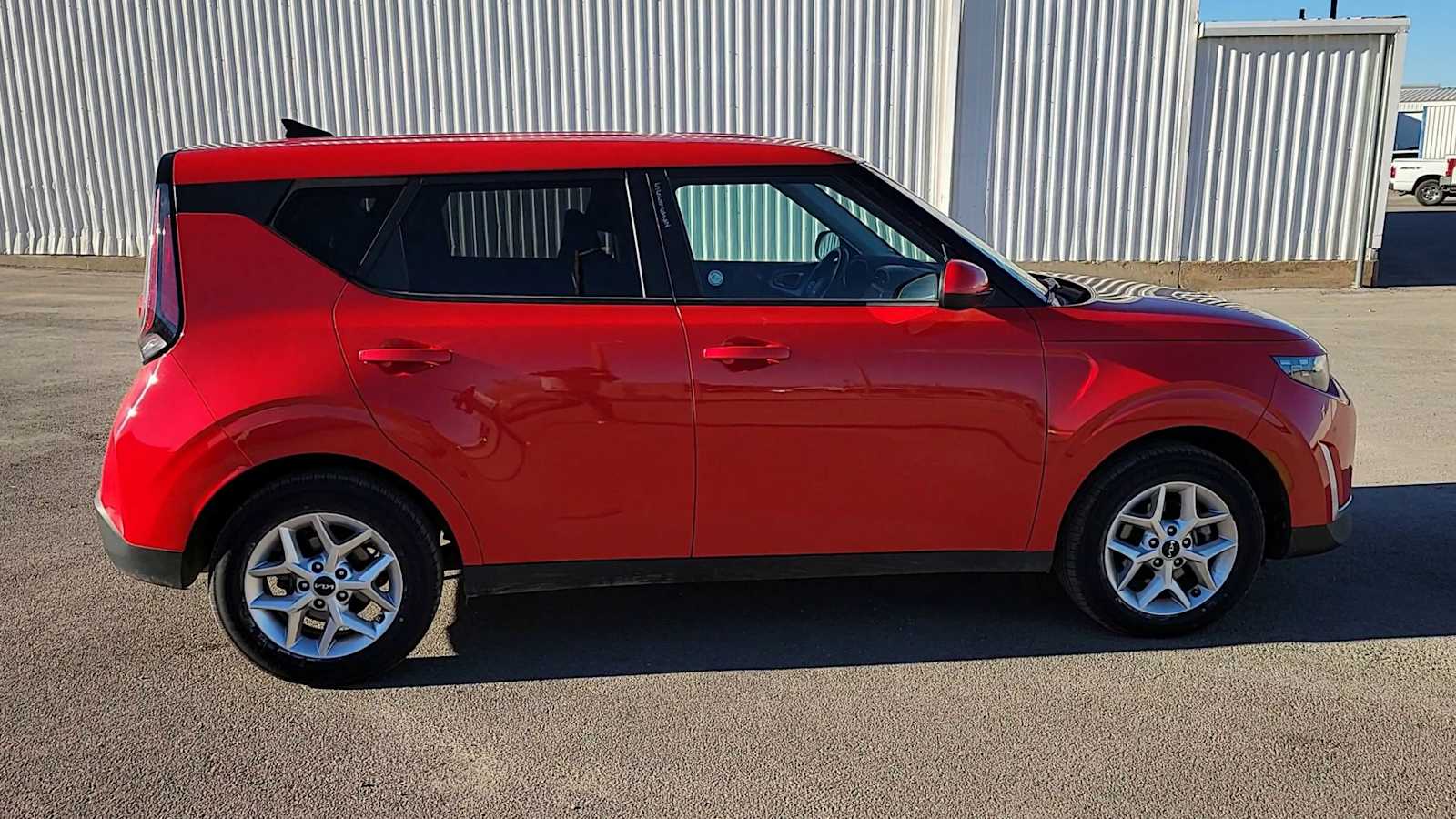 Thumbnail: 2024 Kia Soul - 9