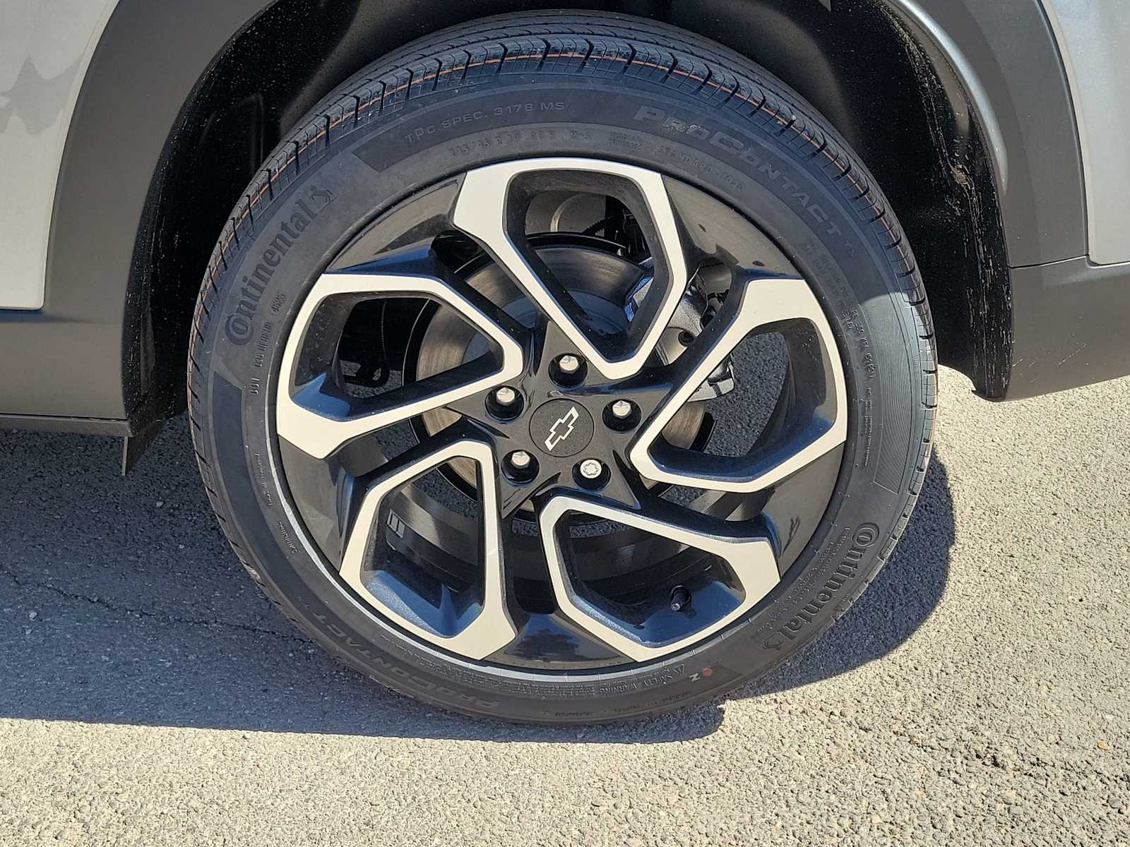 Thumbnail: 2026 Chevrolet Trax - 12