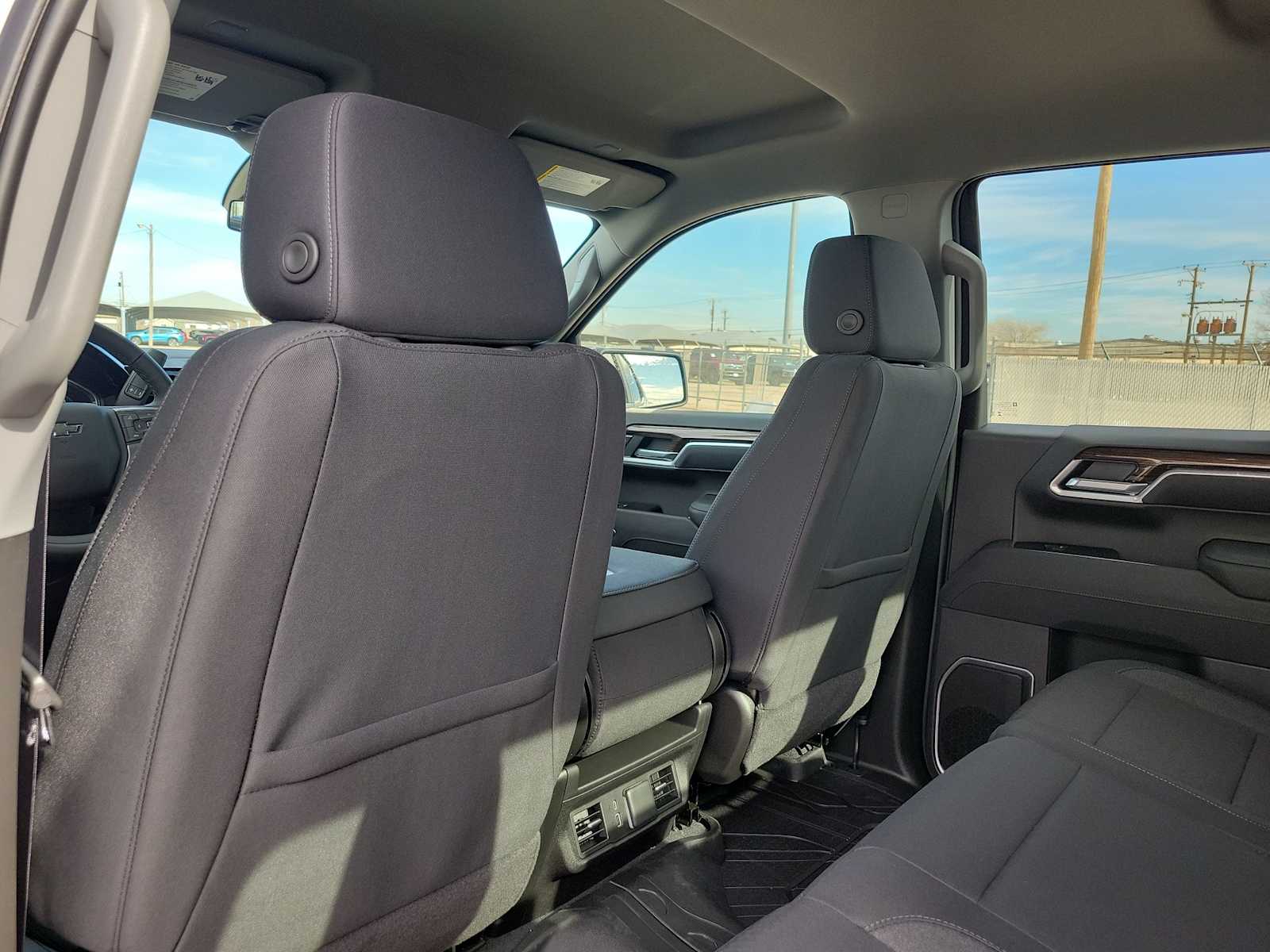 Thumbnail: 2026 Chevrolet Silverado 1500 - 16