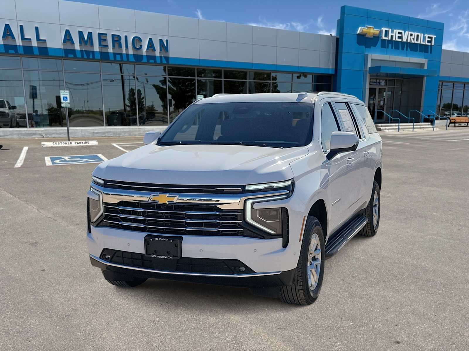 Thumbnail: 2026 Chevrolet Suburban - 1