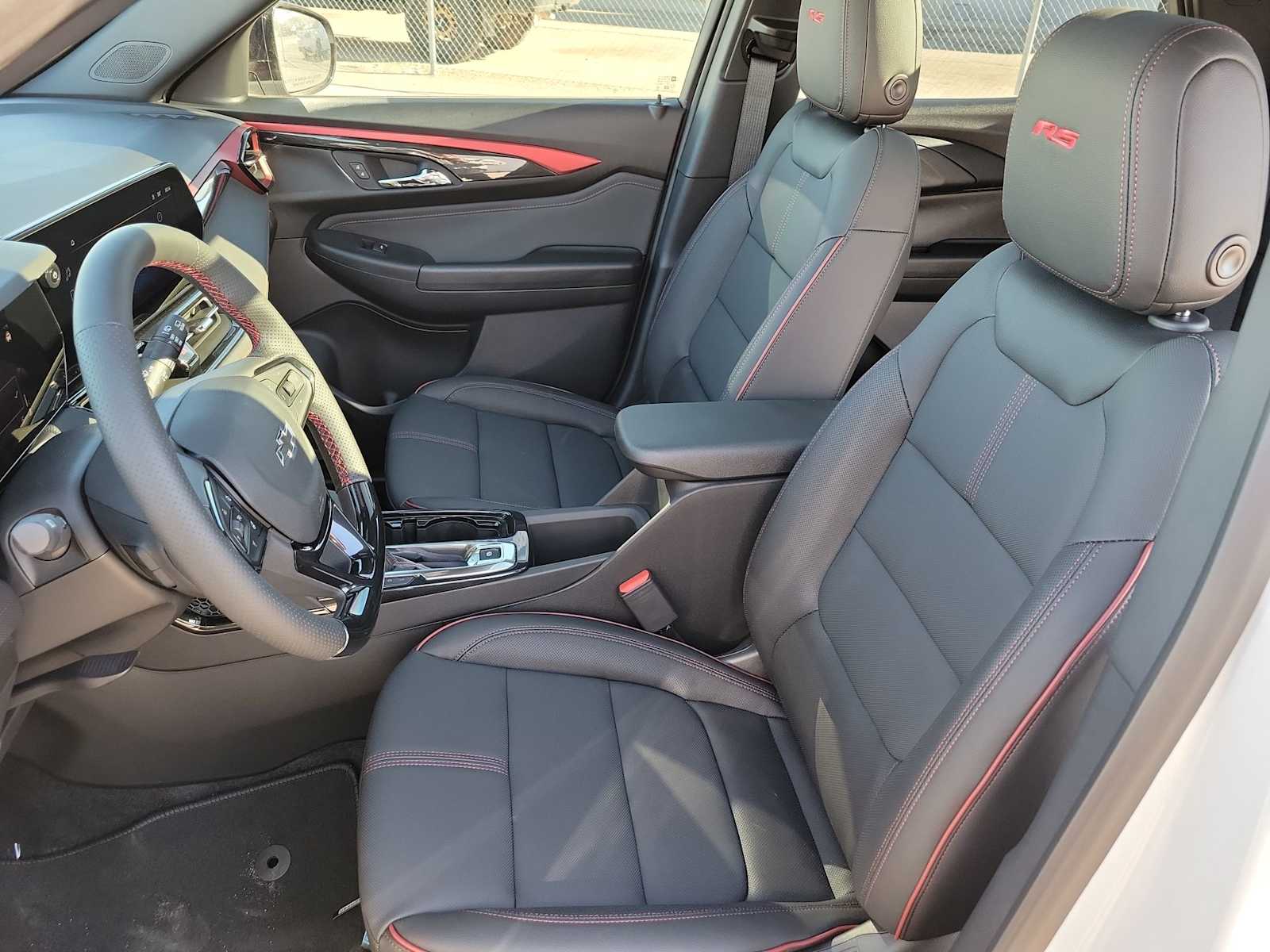 Thumbnail: 2026 Chevrolet TrailBlazer - 19