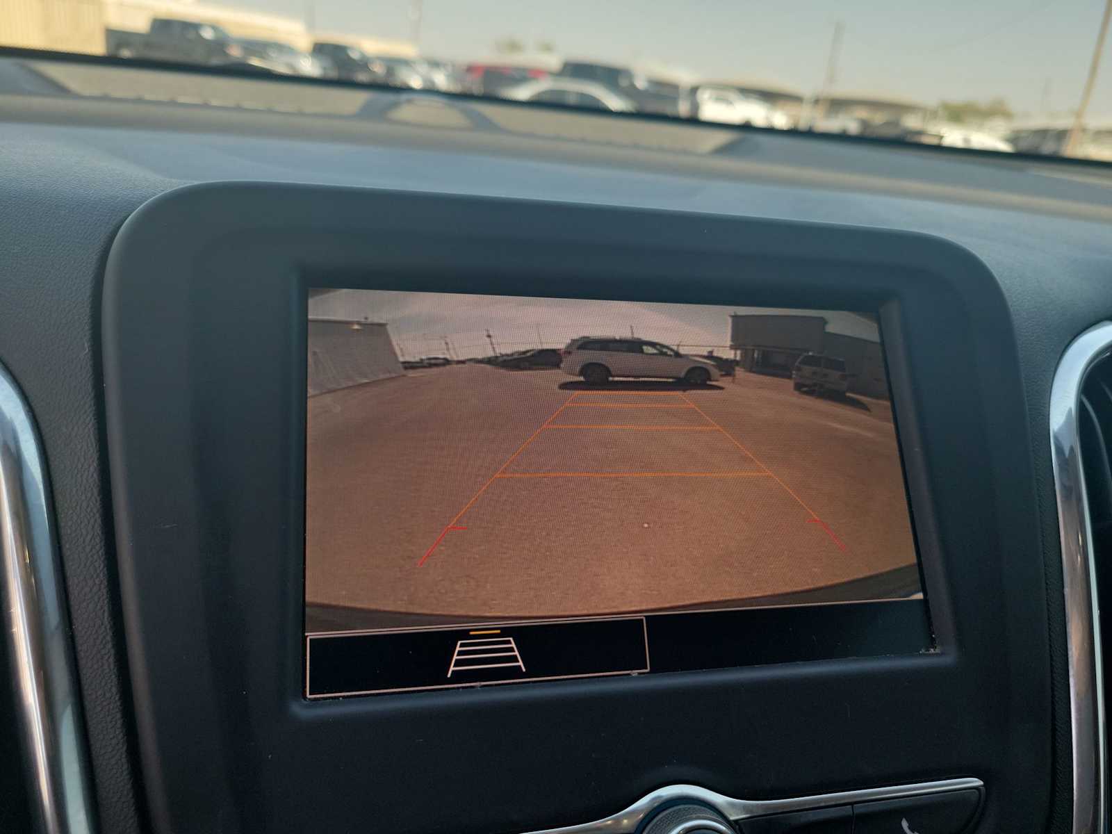 Thumbnail: 2022 Chevrolet Equinox - 28