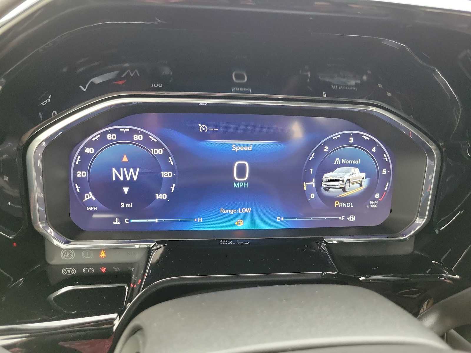 Thumbnail: 2026 Chevrolet Silverado 1500 - 26