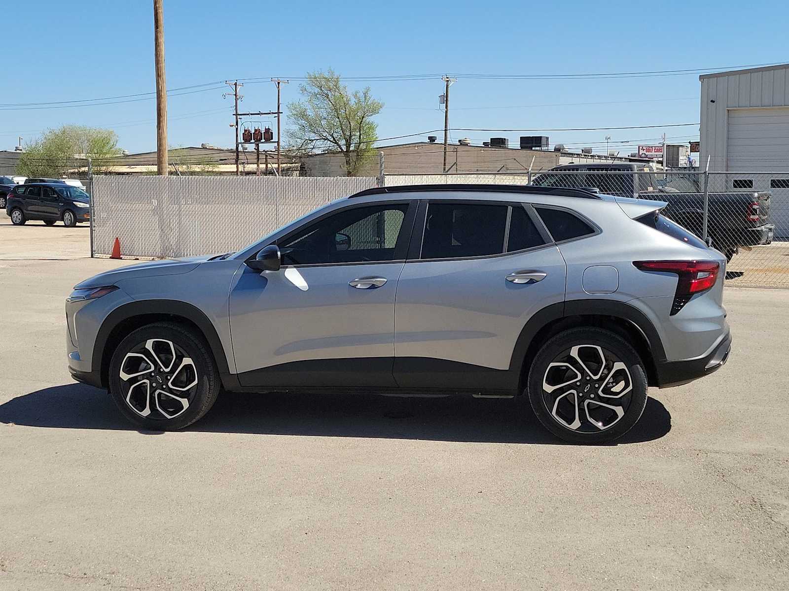 Thumbnail: 2026 Chevrolet Trax - 5