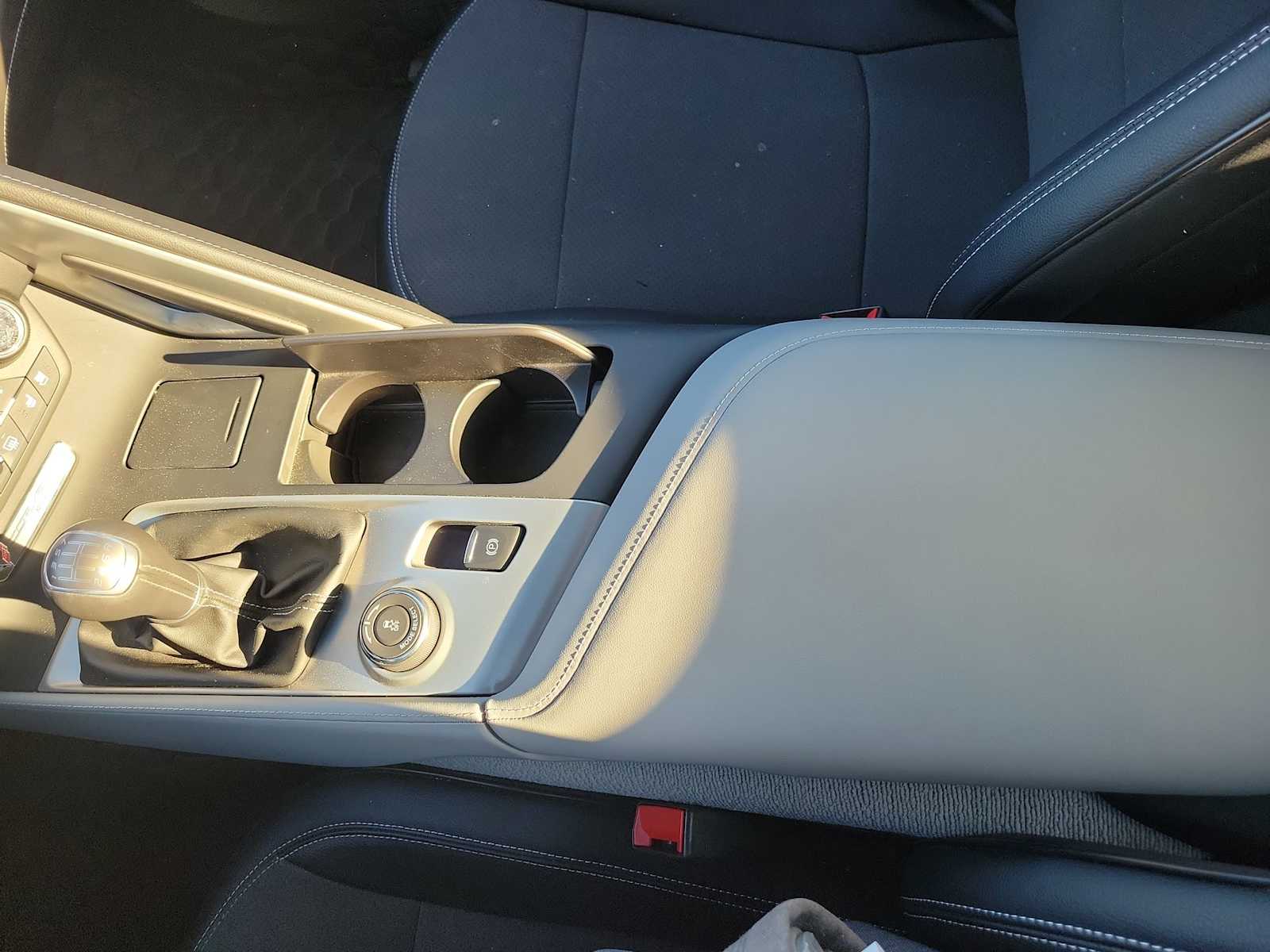 Thumbnail: 2015 Chevrolet Corvette - 24